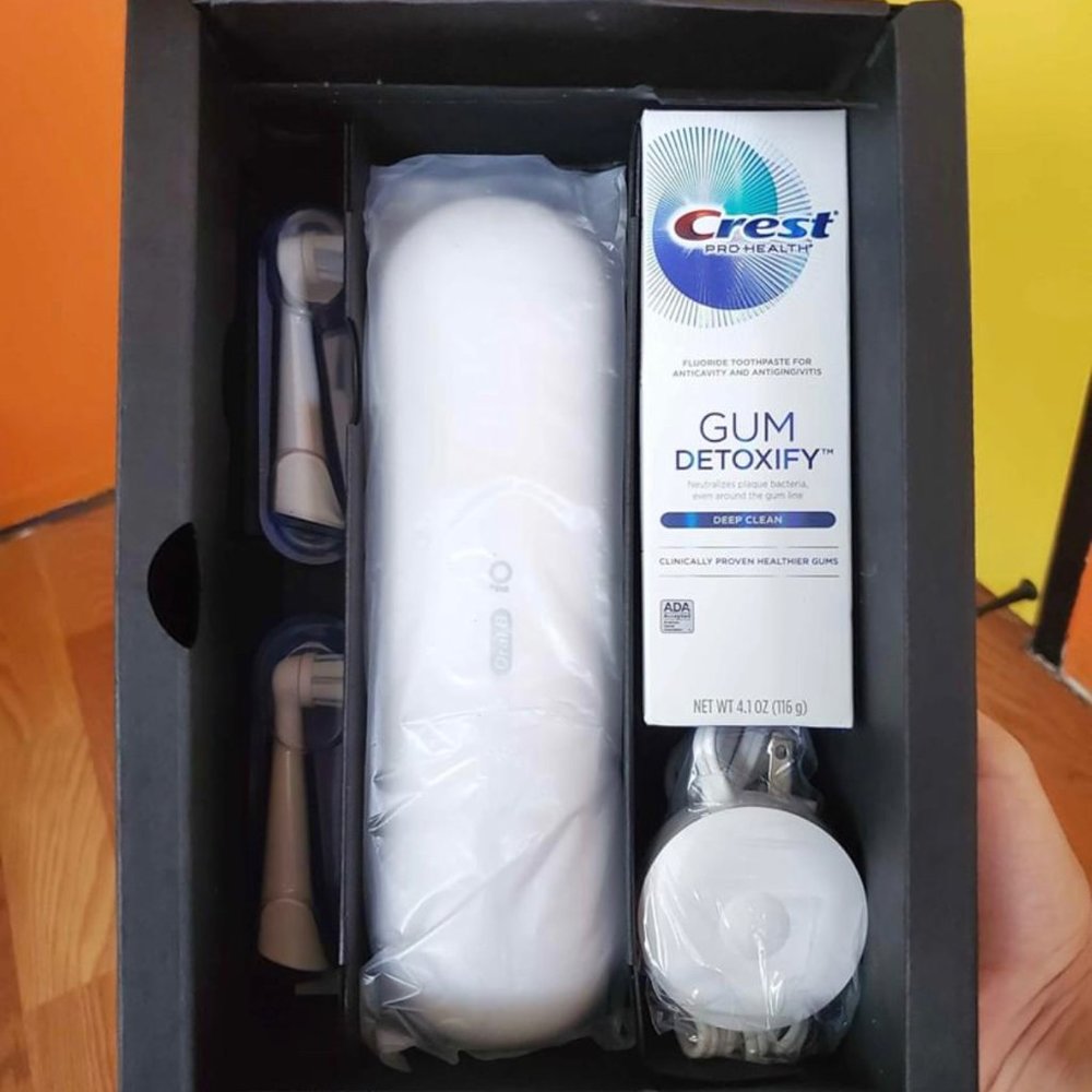 New Oral-B io9 Electric Toothbrush